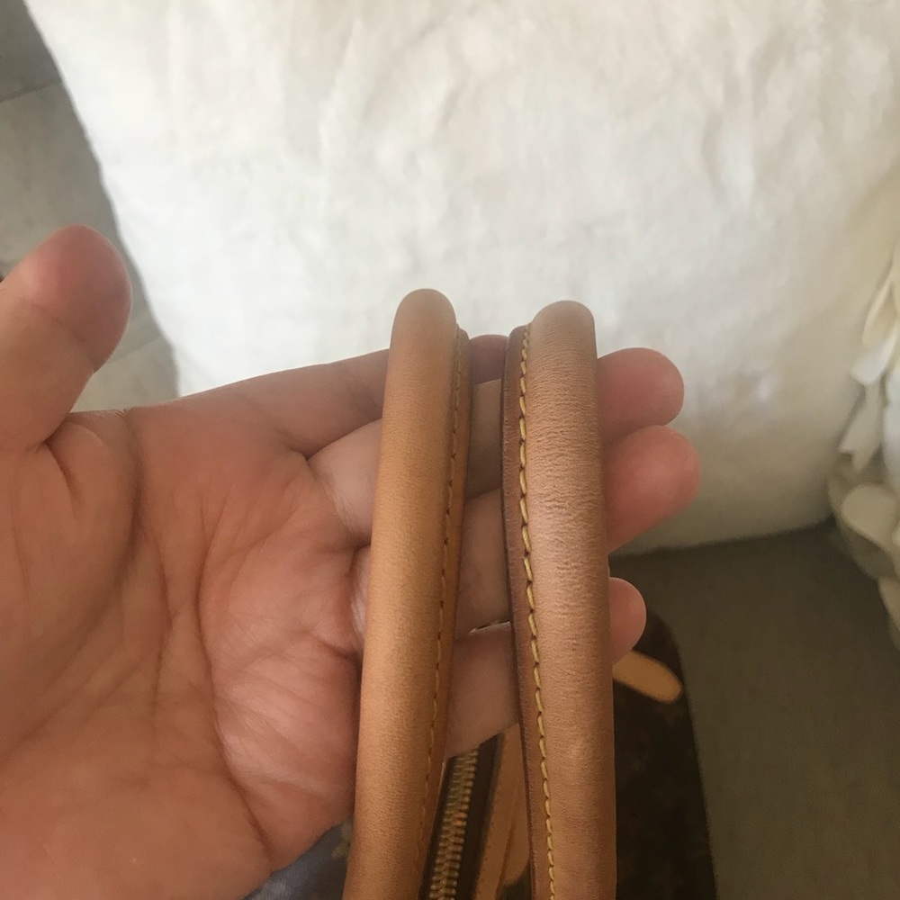 Louis Vuitton Tivoli GM - Picture 7 of 8